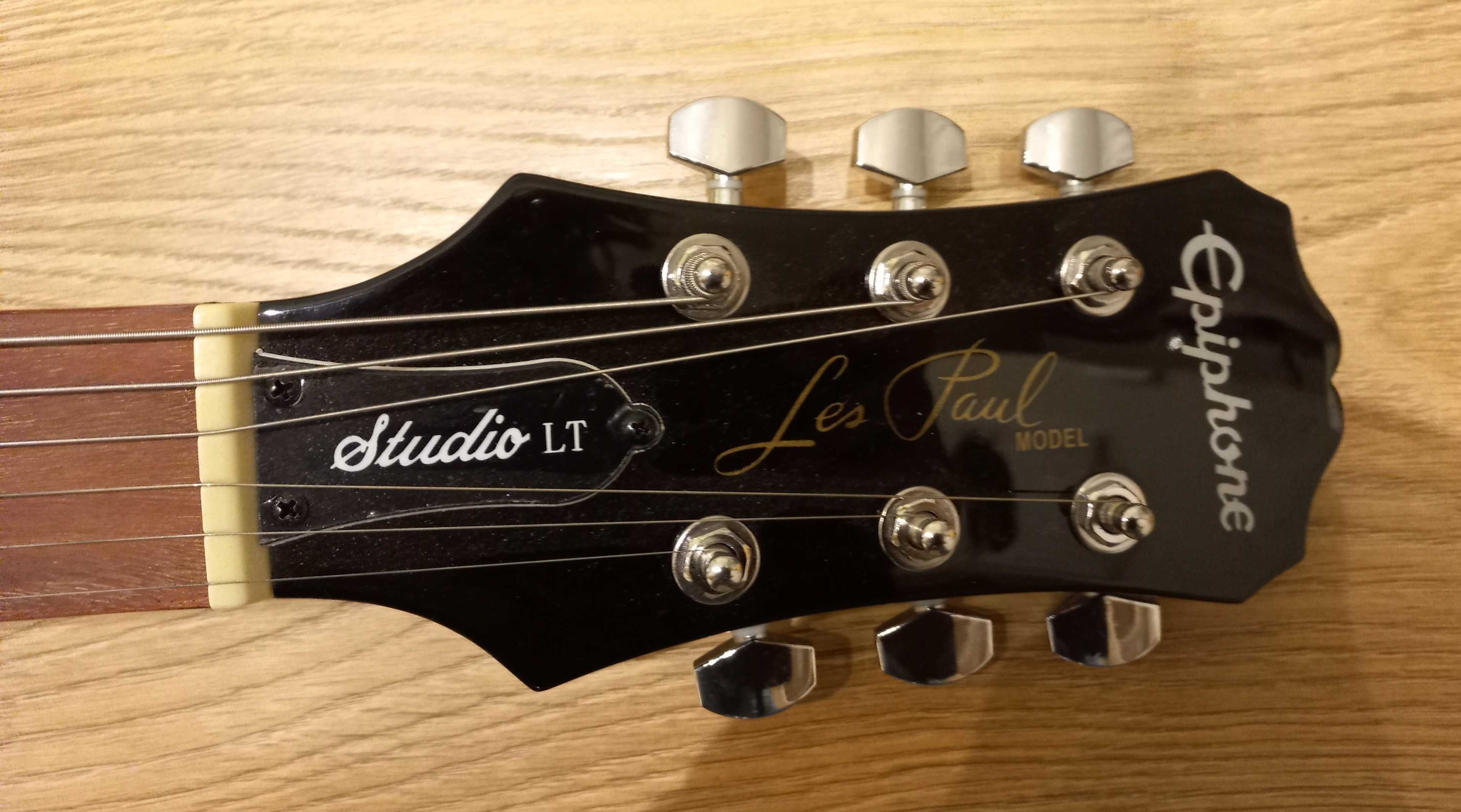 Gitara elektryczna Epiphone Les Paul Studio E1 EB