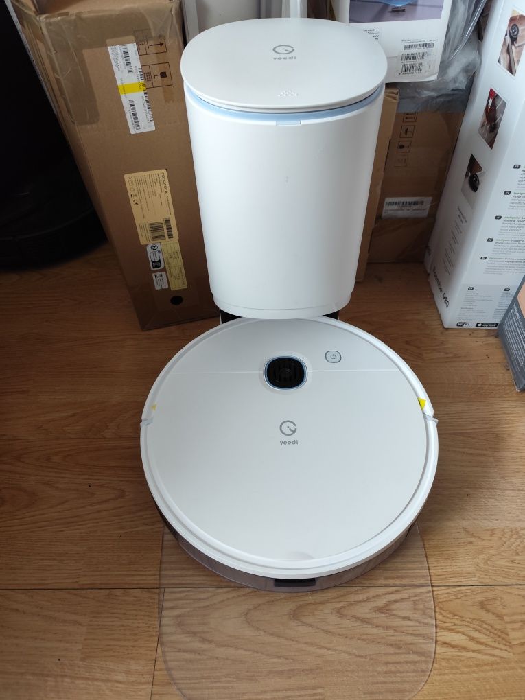 Robot sprzątający myjący Yeedi vac max wi-fi kamera