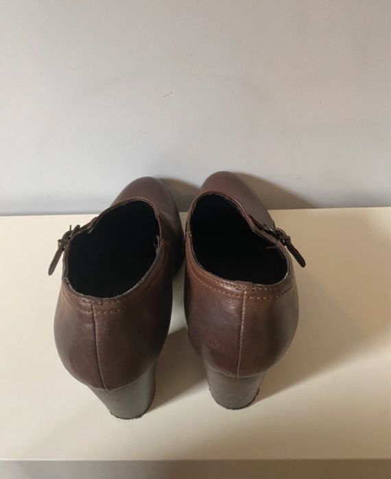 Brązowe buty damskie Lasocki 40 EU