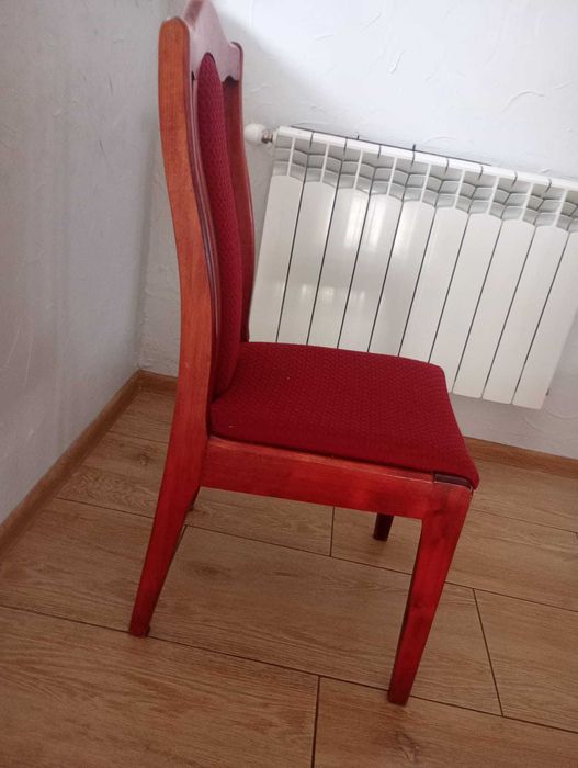 Stół i 6 krzesel