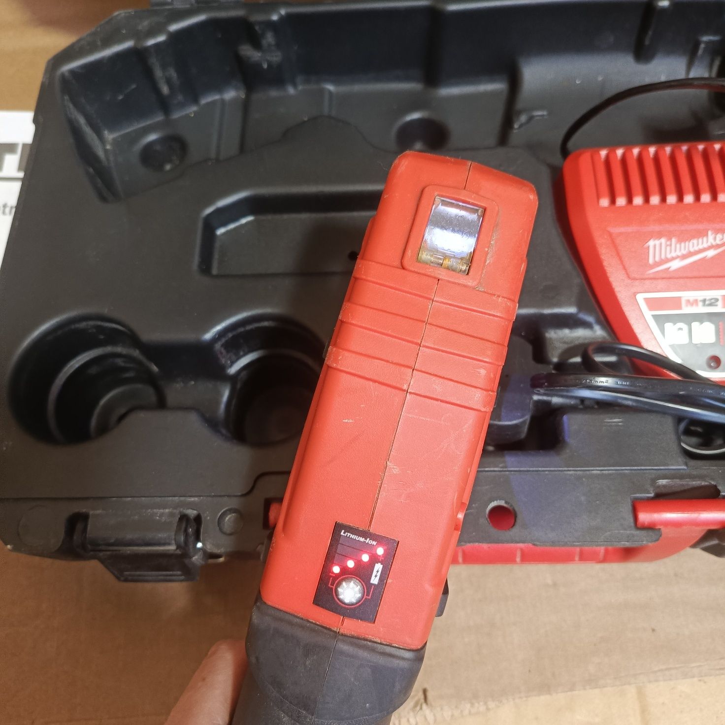 Milwaukee c12pc obcinak do rur