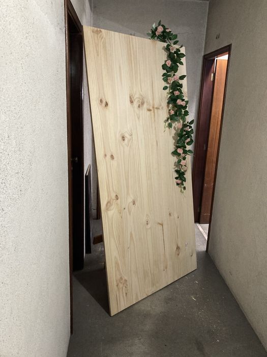 Placa / Quadro em pinho com Cavalete para fotos de casamento.