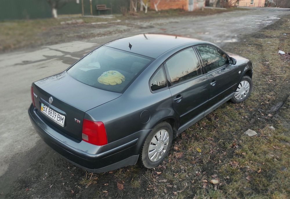 Фольксваген ПасатВ5