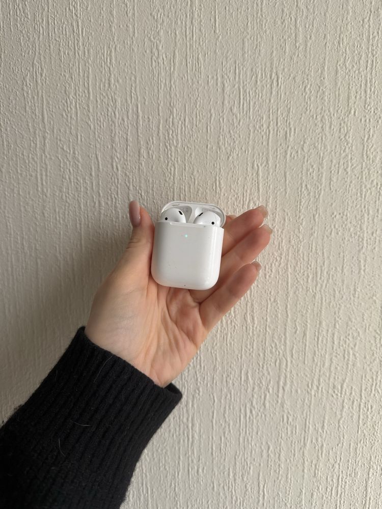 Навушники apple airpods 2 оригінал бу
