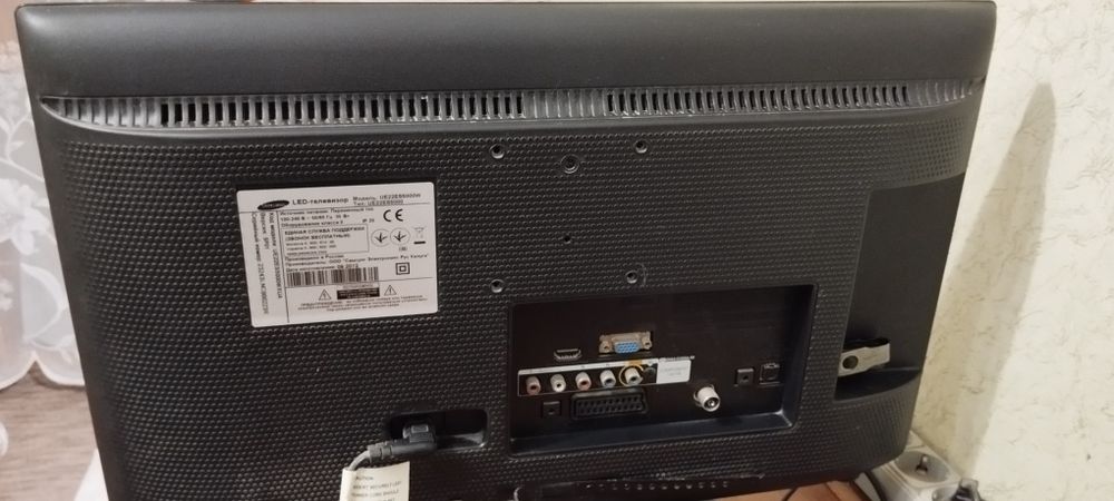 Led телевизор Samsung