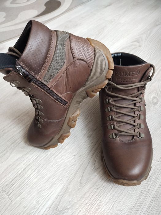 Чоловіче шкіряне  взуття