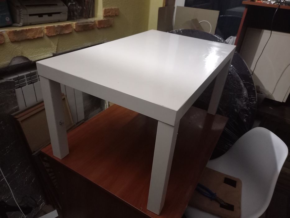 Стіл журнальний, стіл цікавий, тумба, комод, тумба, стіоець