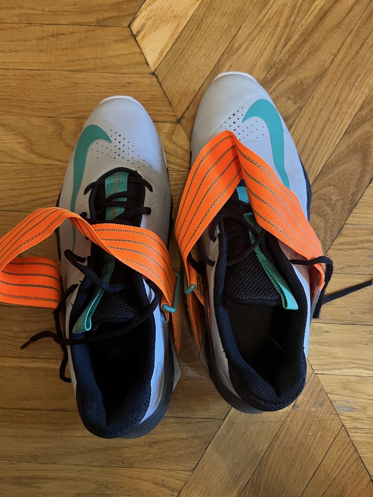 Штангетки  Nike Savaleos сірі