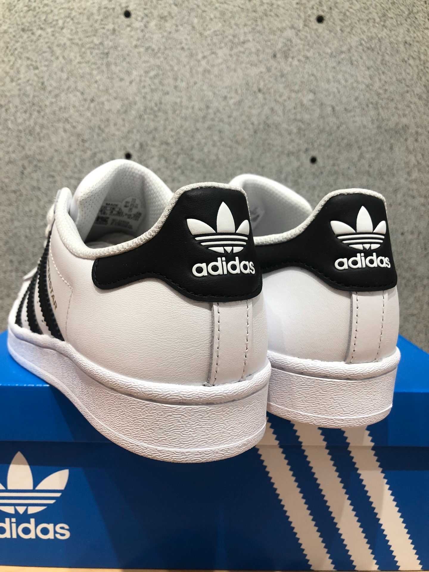 ButyDamskieTrampki AdidasSuperstarCloudWhite R.38