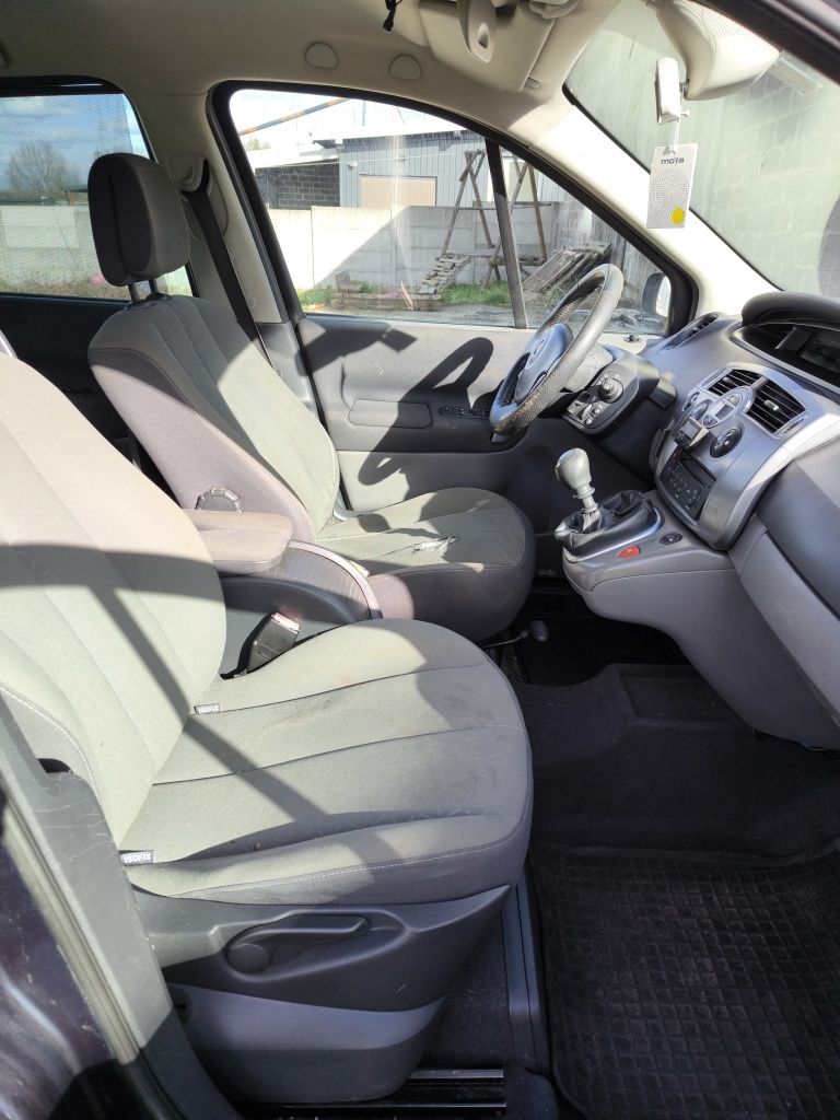 Renault Scenic 2 FL 2.0 16V benzyna klimatyzacja hak