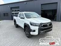 Toyota Hilux 2,8 204PS Extra Cab tylko 14 000km, , 4x4, klima, A/T