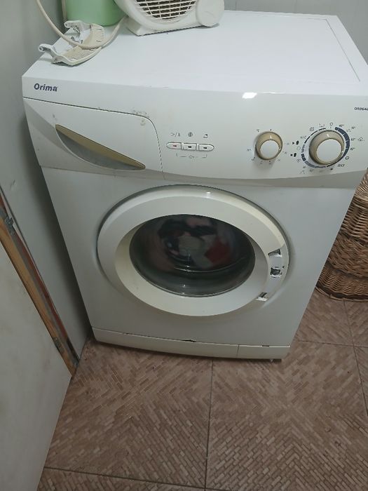 Vendo máquina de lavar roupa orima