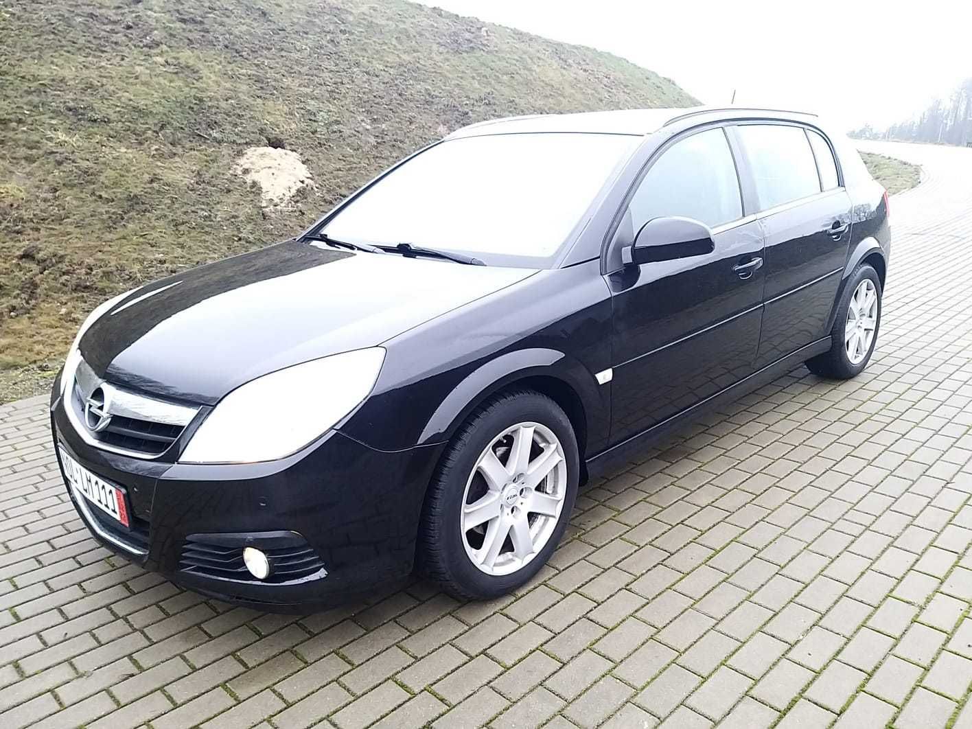 Opel Signum 2,2 benzyna automat 5 osobowy