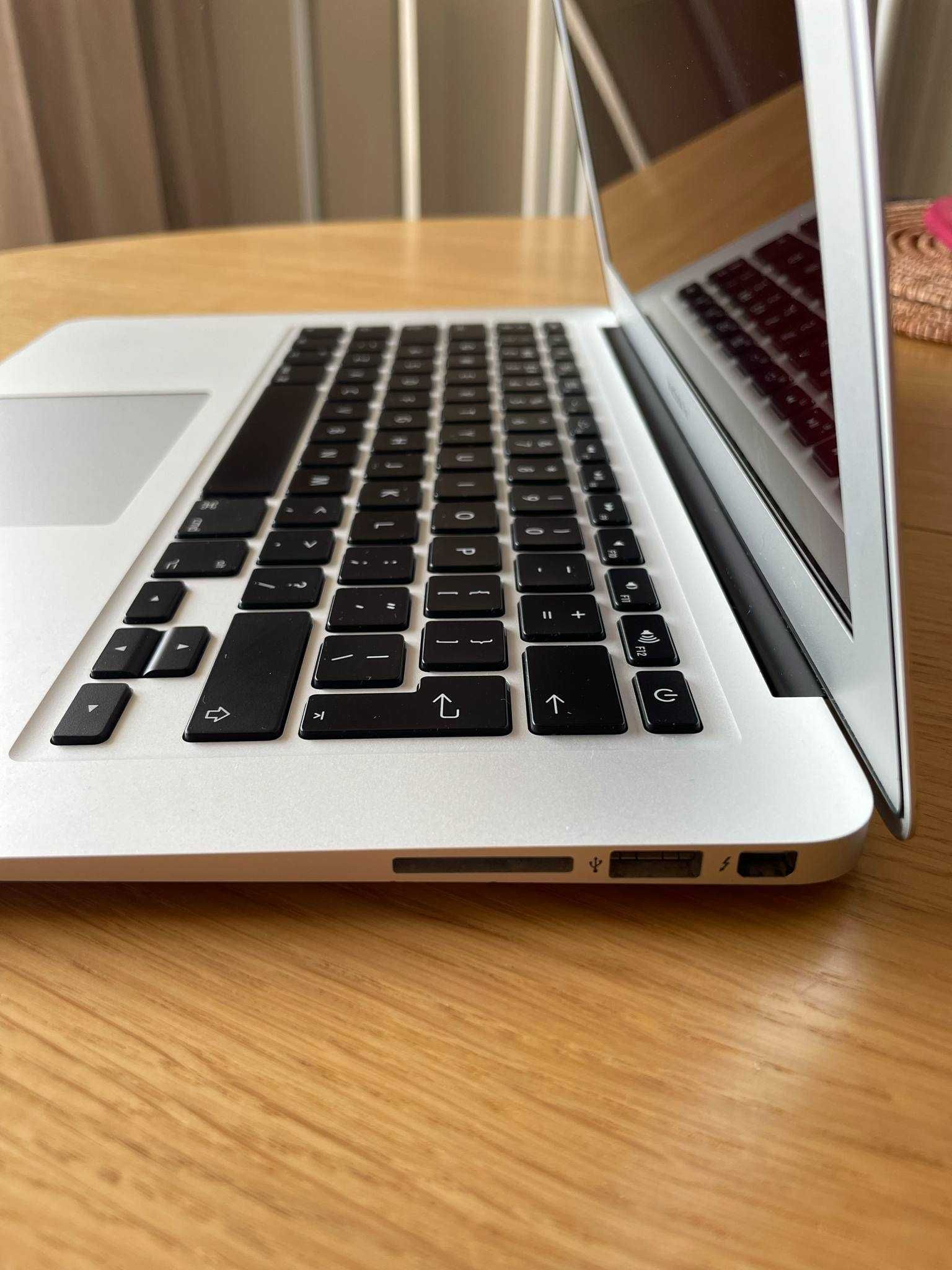 Apple MacBook Air | A1466 13,3" | 1.4 GHz | 4GB RAM  | 128GB SSD