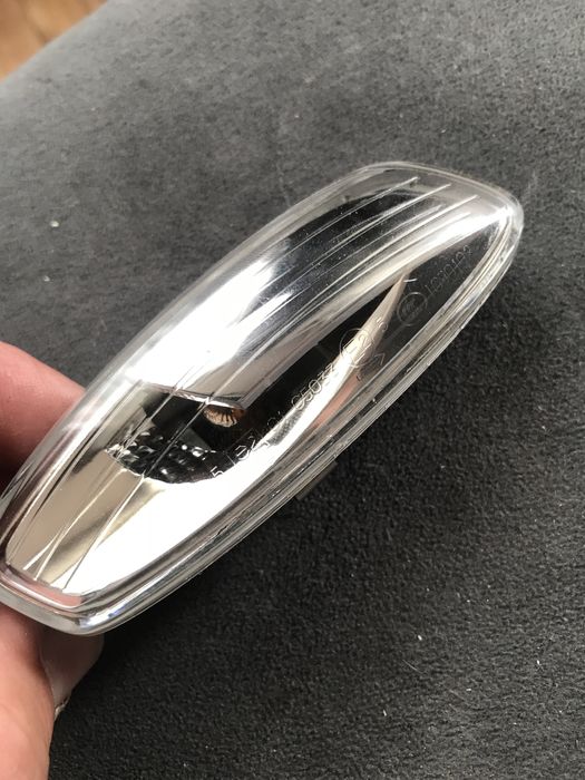 Поворотник  правий та лівий Citroen c4 c5 picasso peugeot оригінал