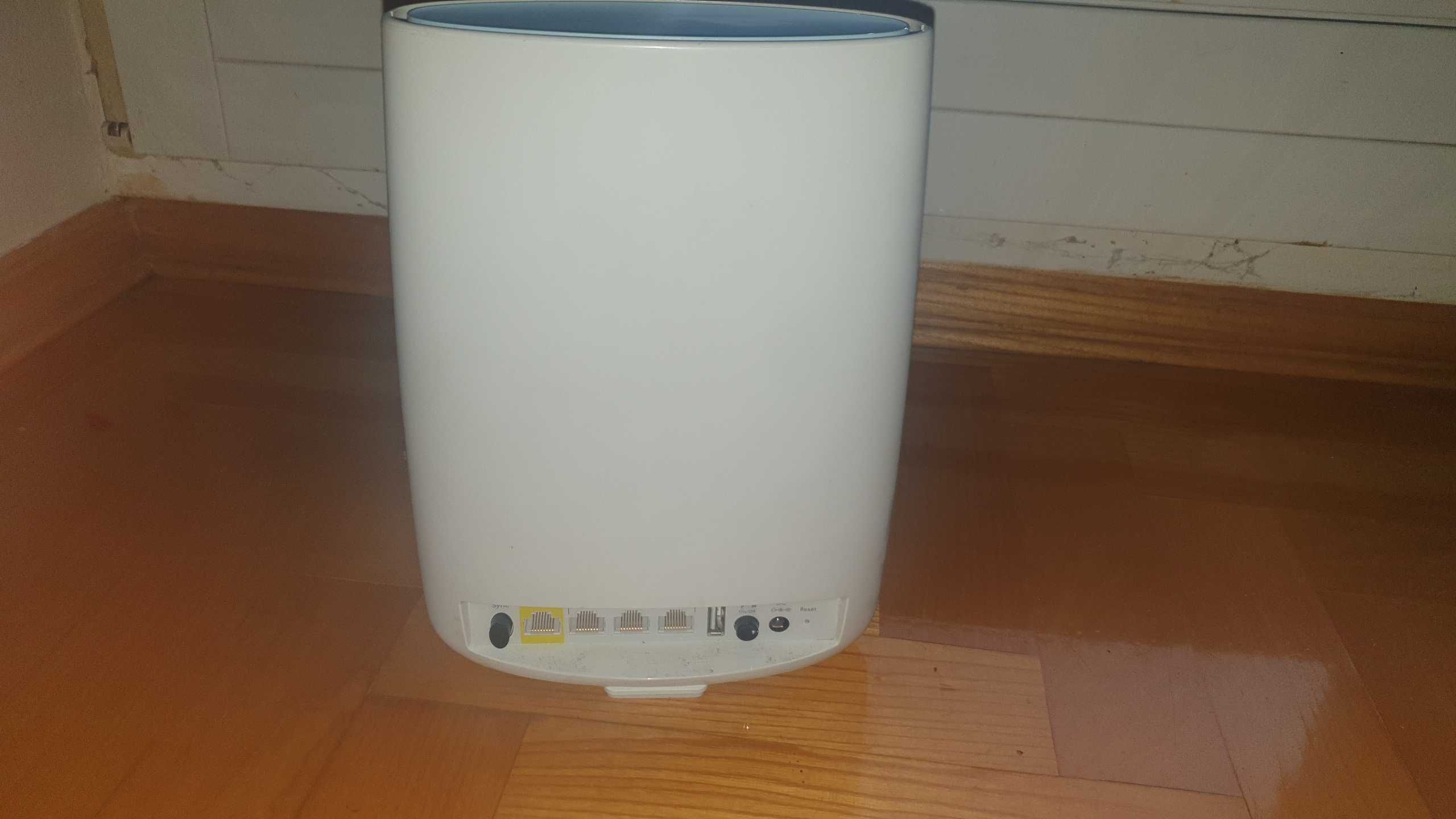 Netgear Orbi router/satelita RBR20