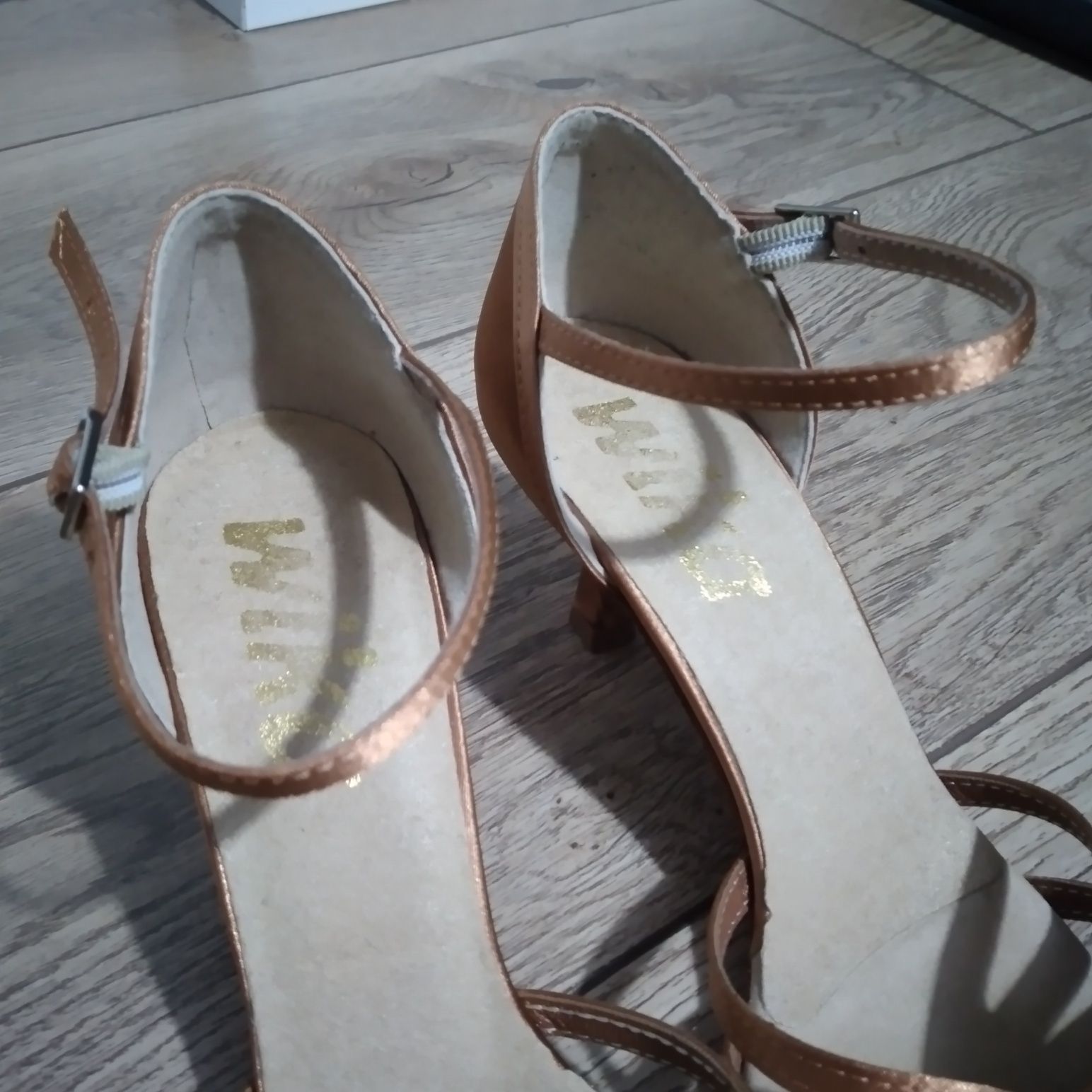 Buty do tańca towarzyskiego LATINO - OLIVIA (wika.pl)