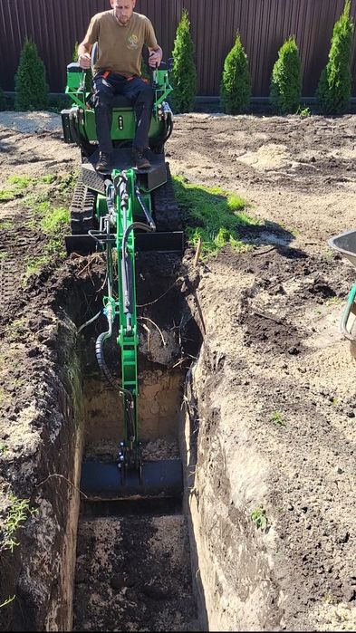 Екскаватор. Послуги міні копка траншей послуги планування