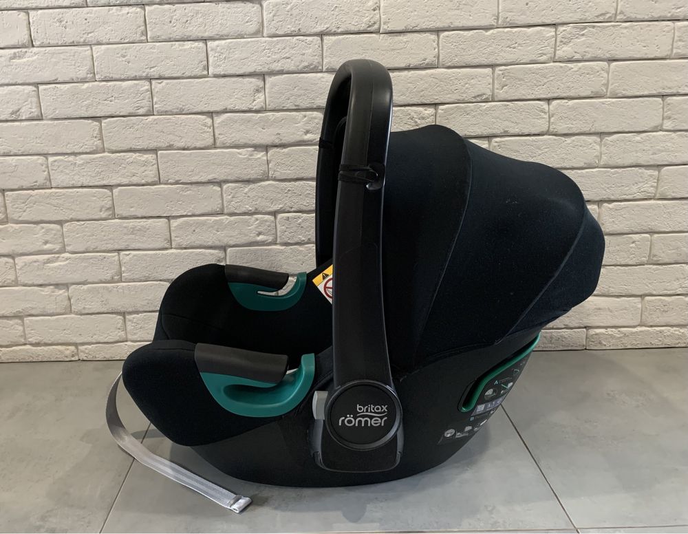 Fotelik Britax Römer Baby Safe 3 i-Size