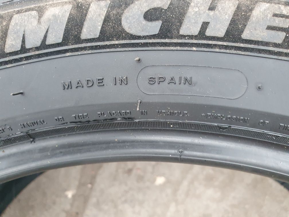 Шини нові літні 235/45/r20, Michelin e Primacy.