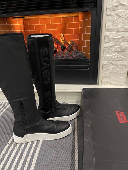 Сапоги ботинки женские Levis