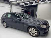 Mercedes-Benz Klasa C Sprzedam ładnego Mercedesa C klasa nie wymaga wkładu.