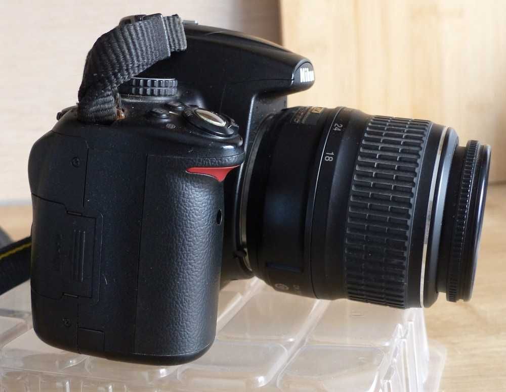 Nikon D5000, 2 obiektywy, torba