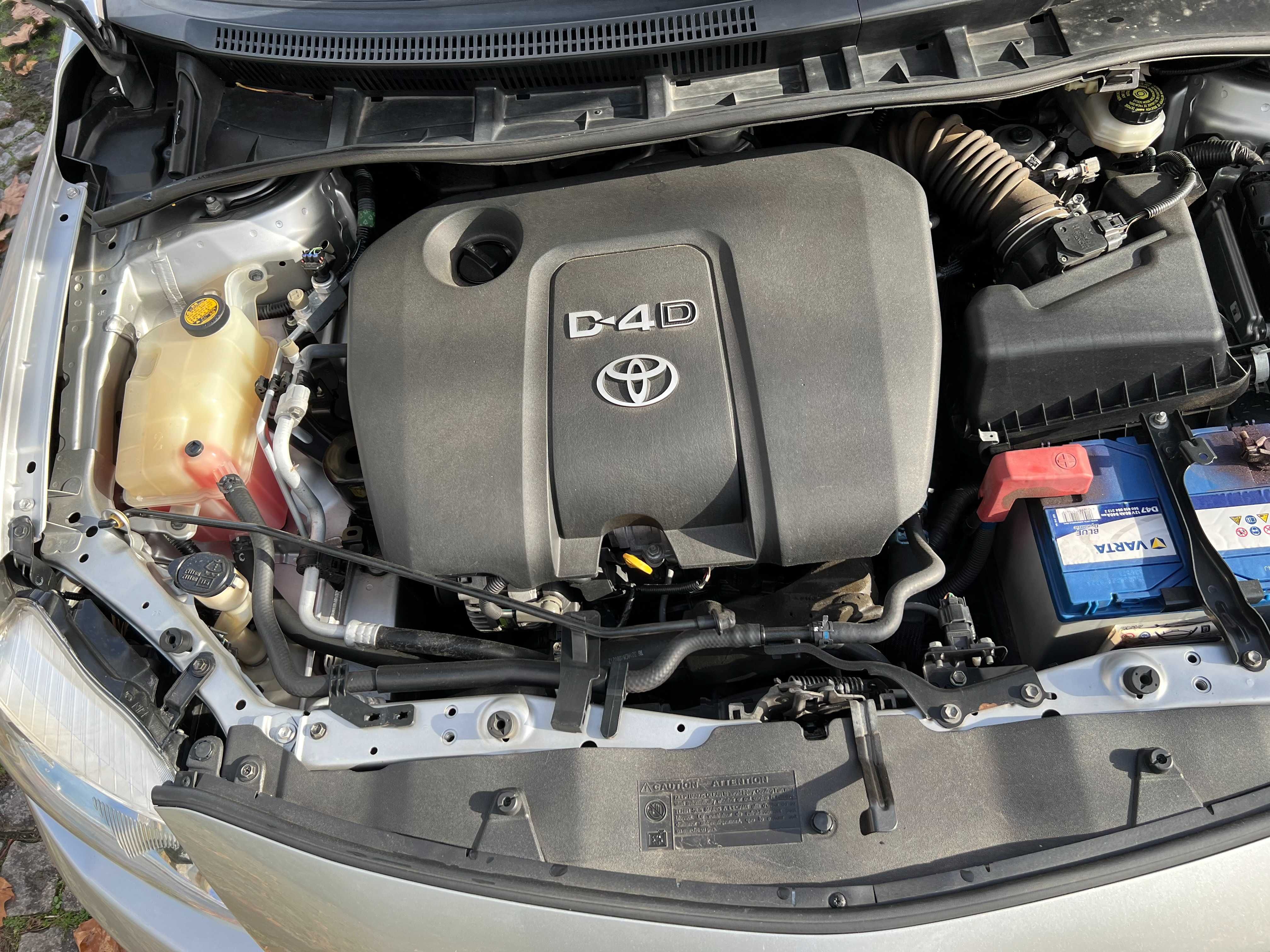 Corolla 1.4 4D4 Automático