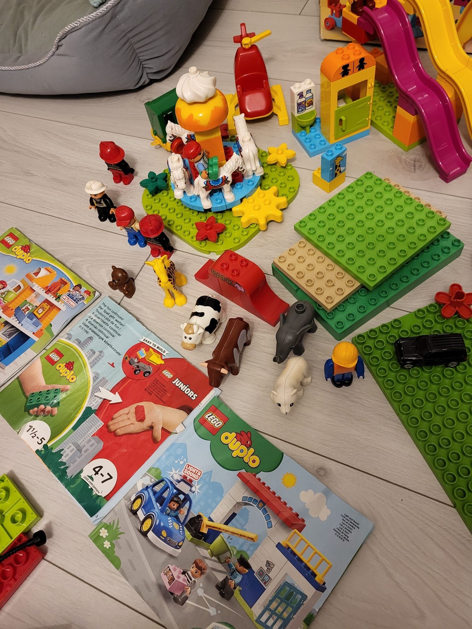 Lego Duplo 400 elementów + pojazdy