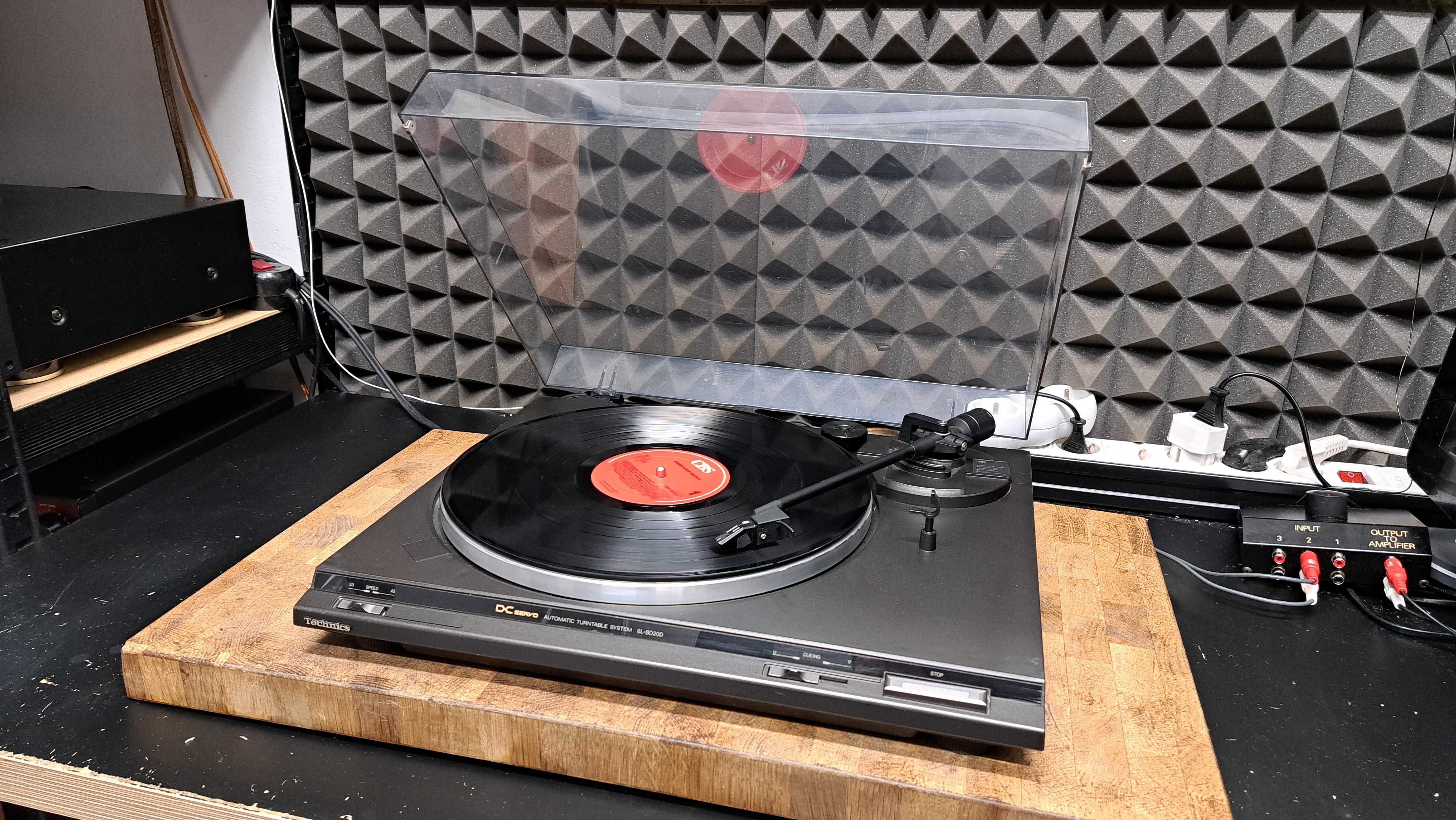 Gramofon Technics SL-BD20D