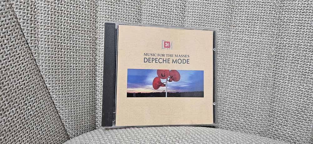 Depeche Mode  - Music for the Masses.
