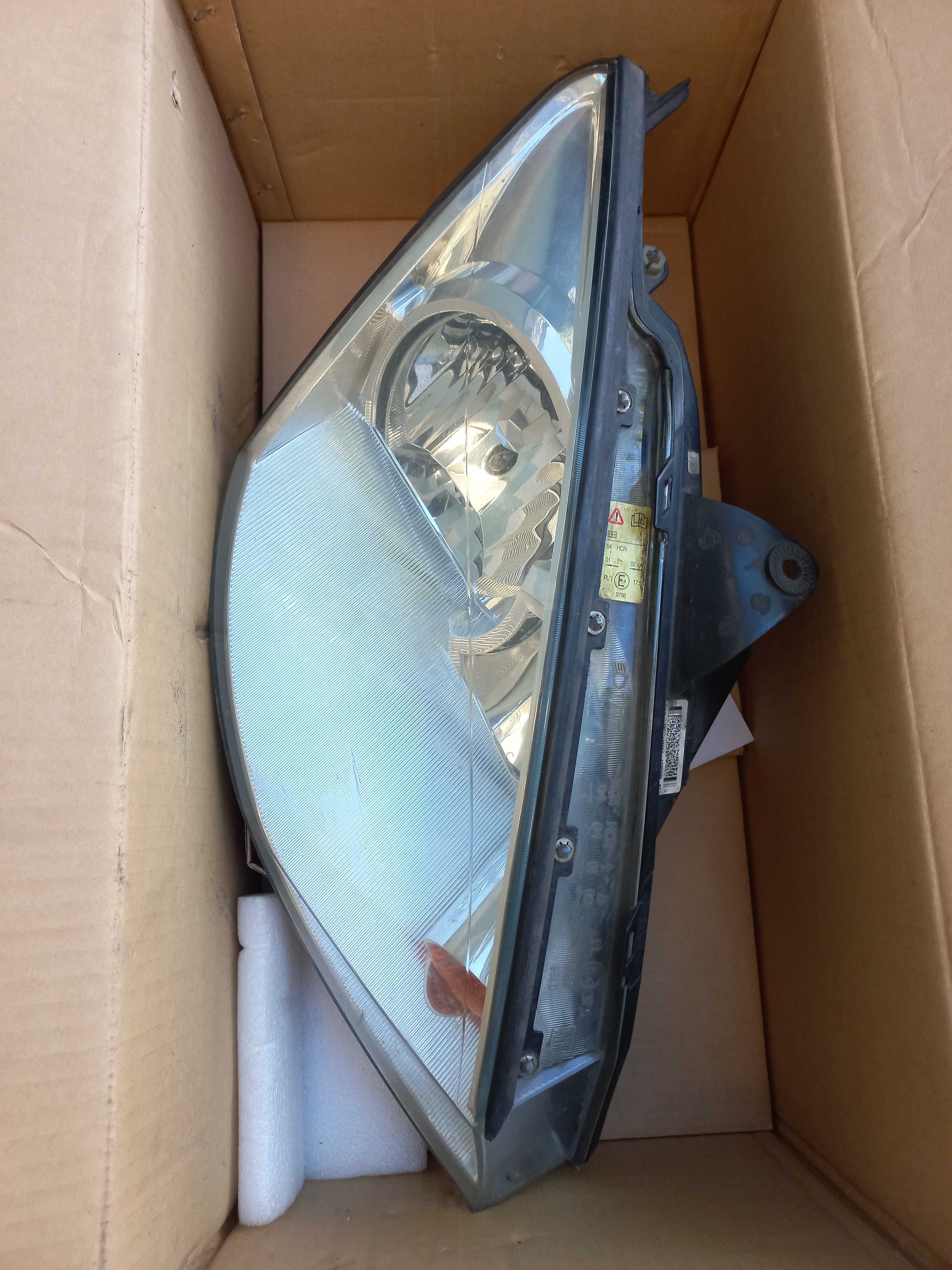 reflektory lampy do ford focus