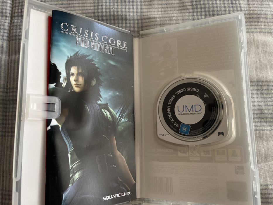 Crisis Core Final Fantasy VII PSP Limited Edition