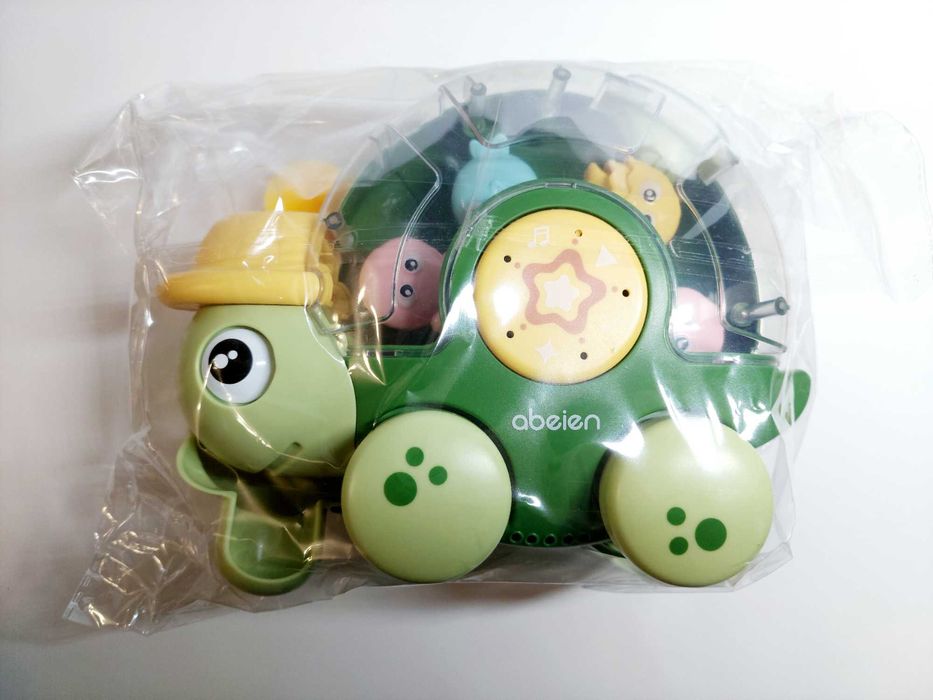 Іграшки для малюків 0+