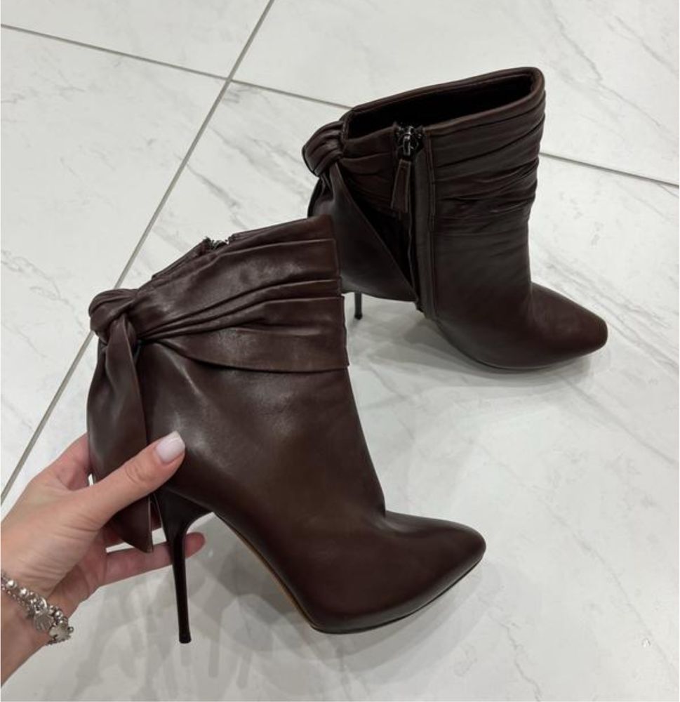 Alexander mcqueen оригінал