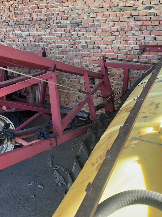 Обприскувач причіпний Hardi (18 м.)