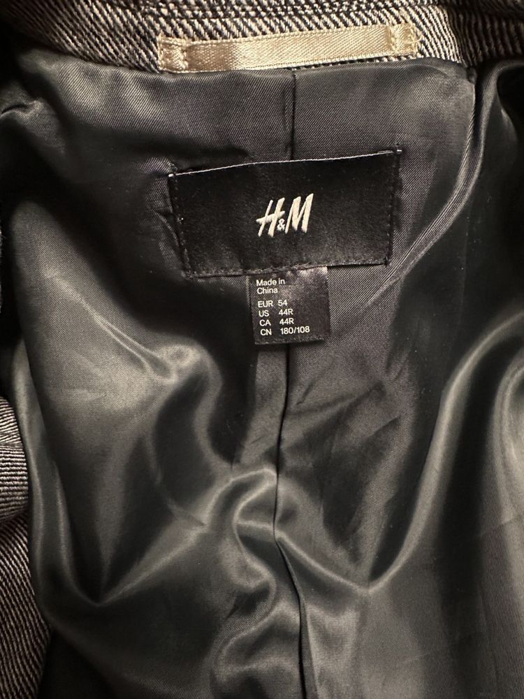 Брендовый пиджак H&M на 1 пуговицу