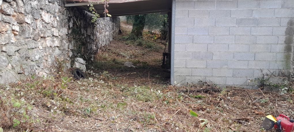 Faço desmantação de terrenos