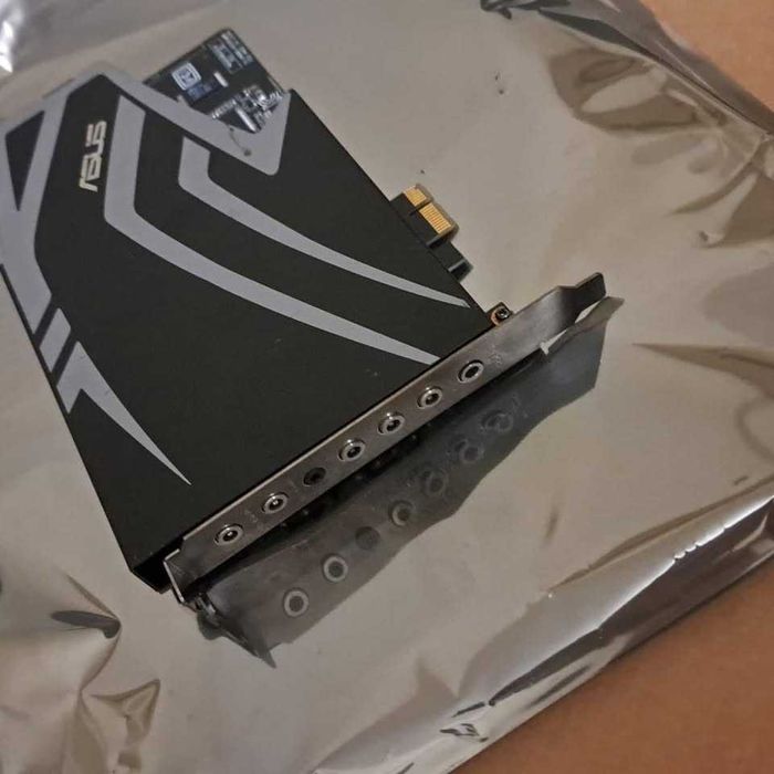 Placa de Som ASUS Strix Soar - Qualidade de Áudio para Gamers