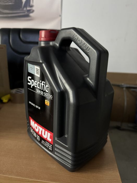 Specific 504/507 5w30 motul