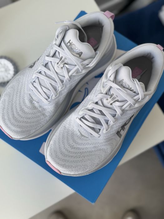 Жіночі кросівки HOKA ONE ONE GAVIOTA 5 нові