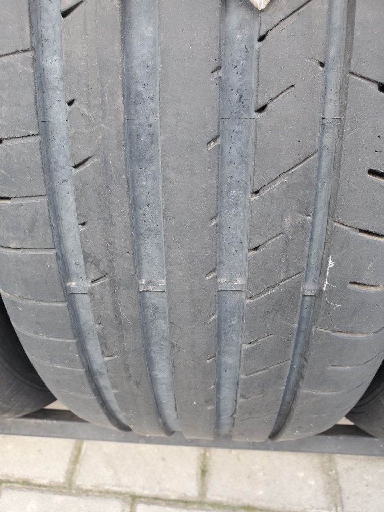 Dunlop 235/50 R18