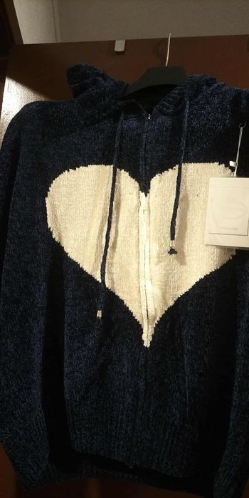 Casaco com capuz em xilene