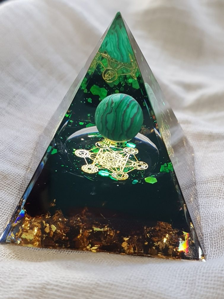 Pirâmide orgonite pedra cristal 5cm * vários modelos