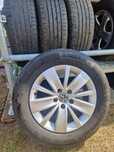 Alufegi z oponami VW SHARAN