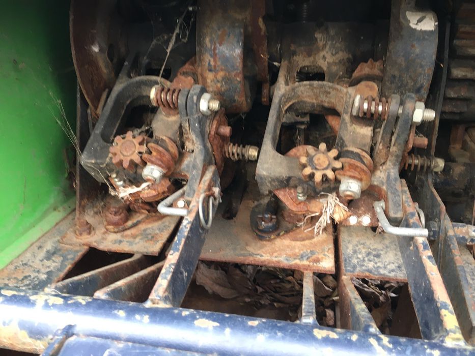 Прес подборщик DEUTZ-FAHR HD 440.Тюкопрес.