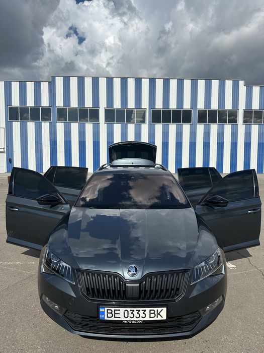 Skoda Superb 2018 год