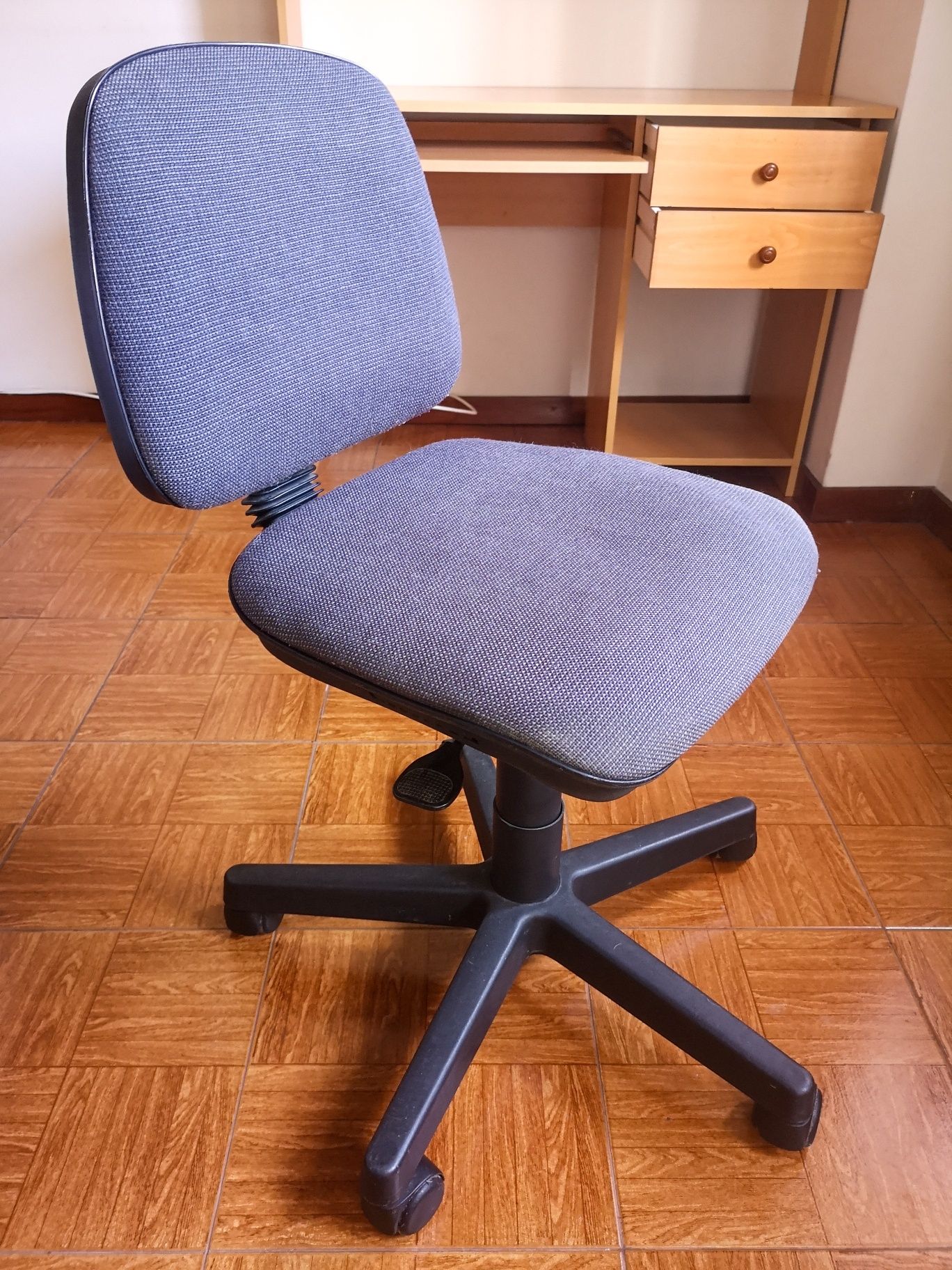 Secretária / mesa computador & cadeira rotativa de altura ajustável