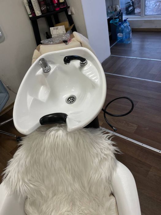 Перукарська мийка