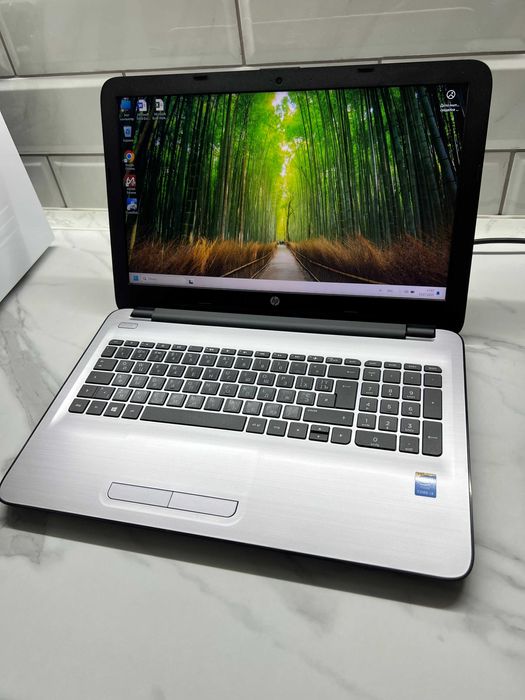 HP 250 G5 Core i3-5005U/8Гб ОЗУ/128Гб SSD/15.6" HD Гарний стан